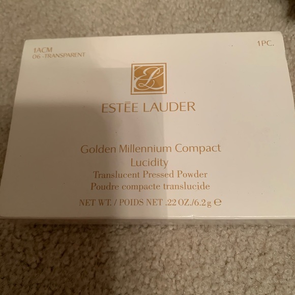 Estee Lauder golden millennium compact powder - Picture 3 of 3